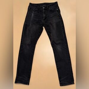 American Eagle Outfitters Men's Dark Wash Jeans